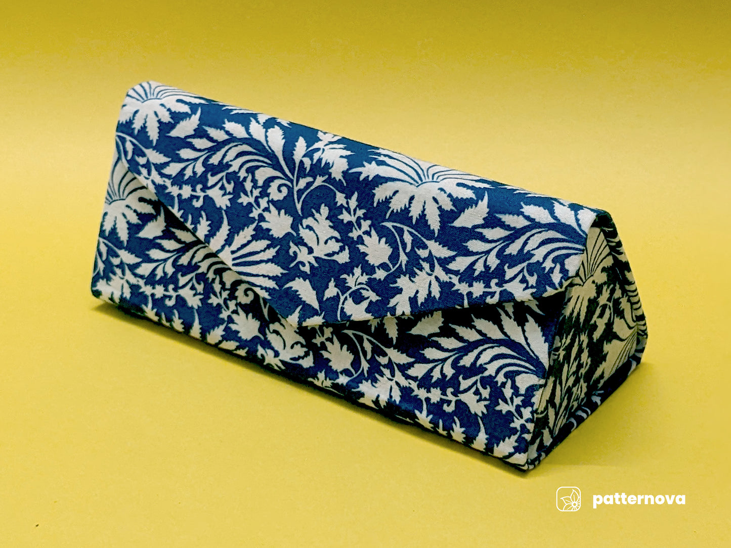 Azure Blossom Easy Fold Spectra Case