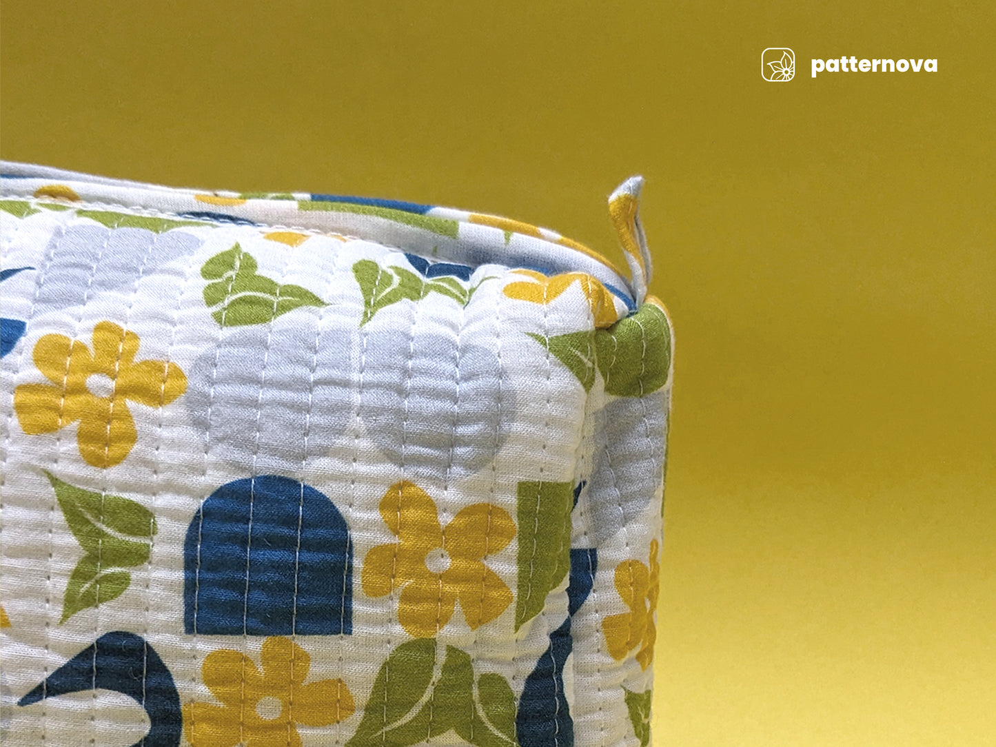 Easy pack Bauhaus style travel pouch